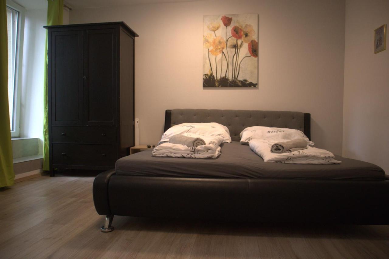 Brilliant Souterrain Apt. - Prater Amuesement Park Appartement Wenen Buitenkant foto